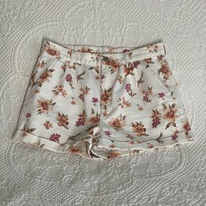 American Eagle High Rise Floral Denim Mom Shorts - Size 8